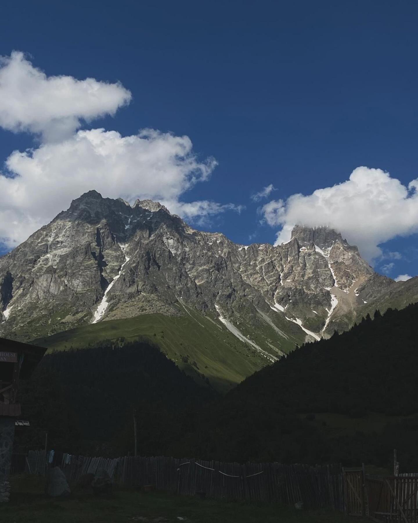 Гостевой дом Shuan Chokhuldi Экстерьер фото